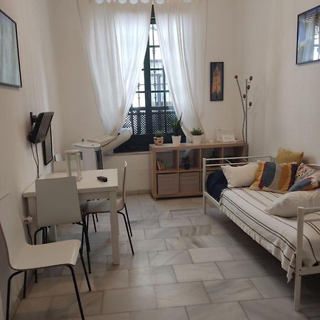 Апартаменты Santas Patronas Street Center Севилья Экстерьер фото